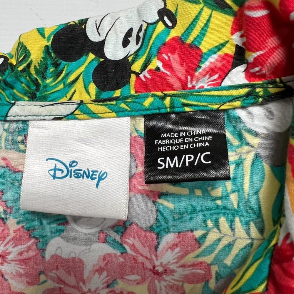 Disney Mickey Mouse Tropical Button Up Shirt Size S Floral Hawaiian Short Sleeve - Picture 3 of 9